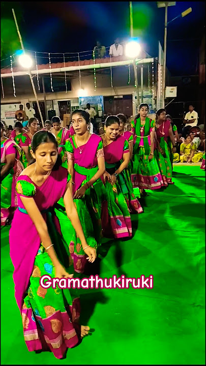 சின்னச்சின்ன முருகையா #மகாமாரியம்மன் #வள்ளிக்கும்மி #ytshorts #viral_songs #feeds #reels #dance #tv