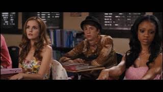 Beautiful.Creatures funny school scene (we all know what makes you choke)