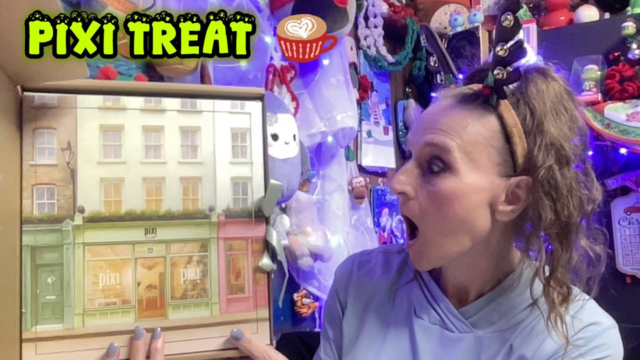 Pixi Treat 🎄 Christmas Eve Advent Unboxing  - A-12 Day Advent Finale! Will I find Setting Spray? 🎁