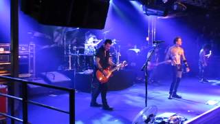 Buckcherry perform &quot;THE TRUTH&quot;