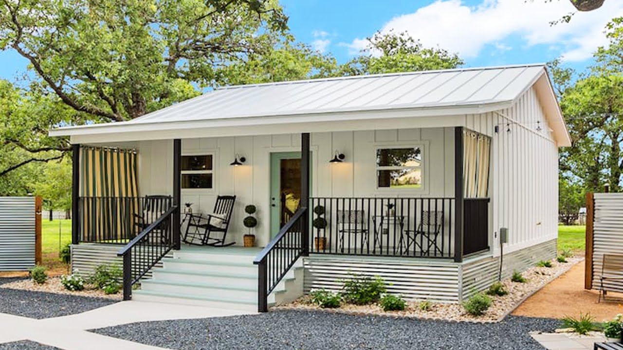 You Will Love This Beautiful Tiny Home with Amazing Luxury Outdoor