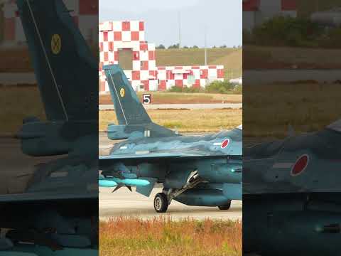 طائرات F2 اليابانية بديل F16 Shorts الجيش الياباني اليابان 