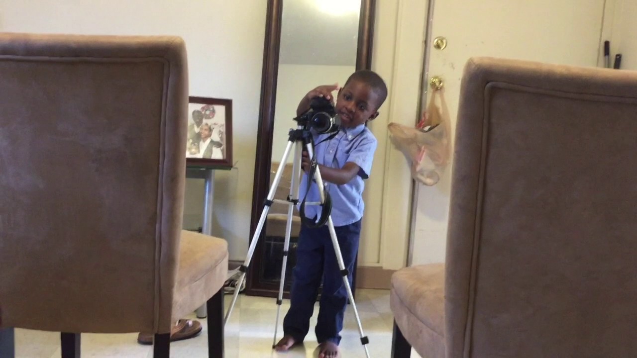 boss-baby-youngest-photographer-youtube