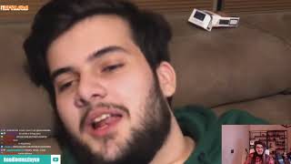 Kendine Müzisyen - Erik Dalı Vlog izliyor (Gülme Krizi)