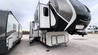 AMAZING 2025 ALPINE 3712KB, ONE AMAZING FIFTH WHEEL!