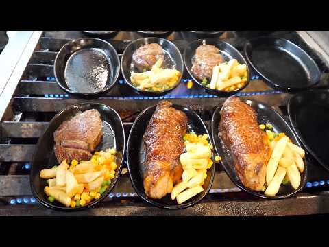 Exquisite steaks and hamburgers grilled by a chef with 30 years of experience dedicated to steak!