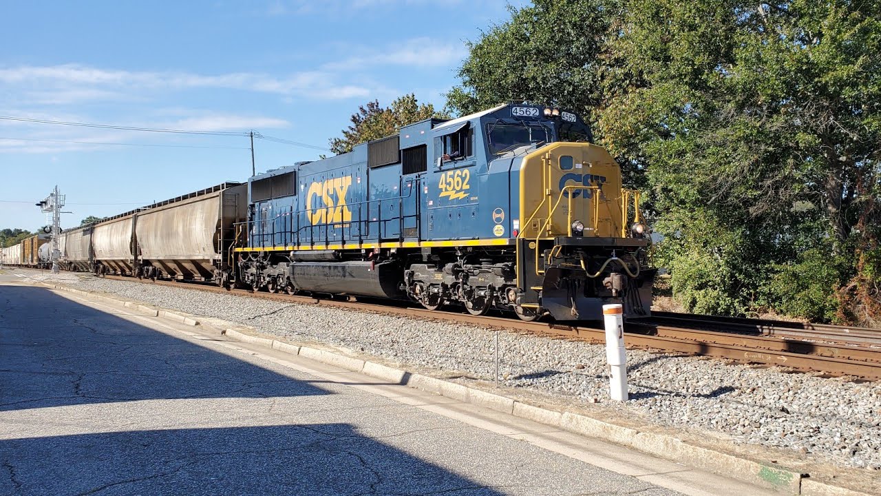 Sd70mac Rear 1 x 1 Rear SD70MAC Rebuilds in Run 8 comes past Dunn, NC!! - YouTube