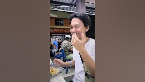 Desta ke Singapore nonton RHCP ketemu Duta & Eross Sheila on 7. Vincent ga diajak?