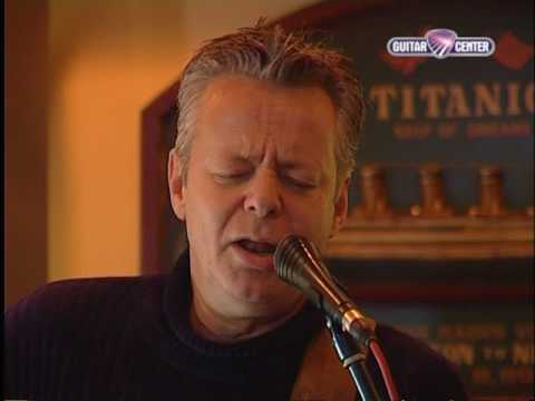 Tommy Emmanuel live at Guitar Center (Wierden, The Netherlands) Part 1