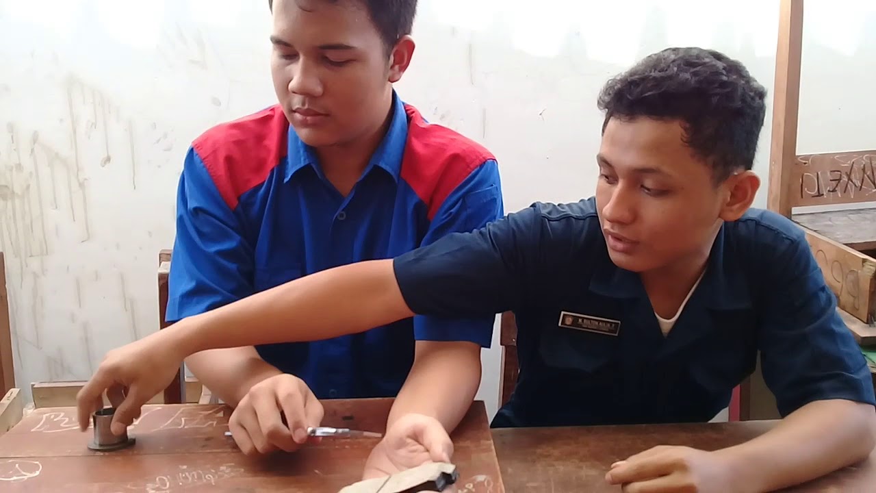 Evan Rival Cara menggunakan Vernier Caliper (By: Evan Rival & Muhammad Sulton ...