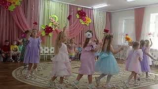 танец цветов Соня Власова