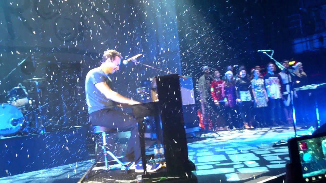 Chris Martin "White Christmas" Under1Roof 19.12.13 YouTube