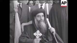 فيديو نادر لقداسه البابا كيرلس السادس مع ترنيمه يا بابا كيرلس