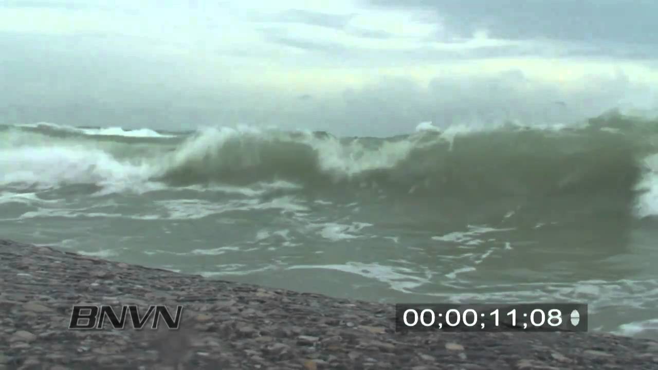 9/10/2008 Hurricane Ike POV Wave Surge Video, Siesta Key Florida.