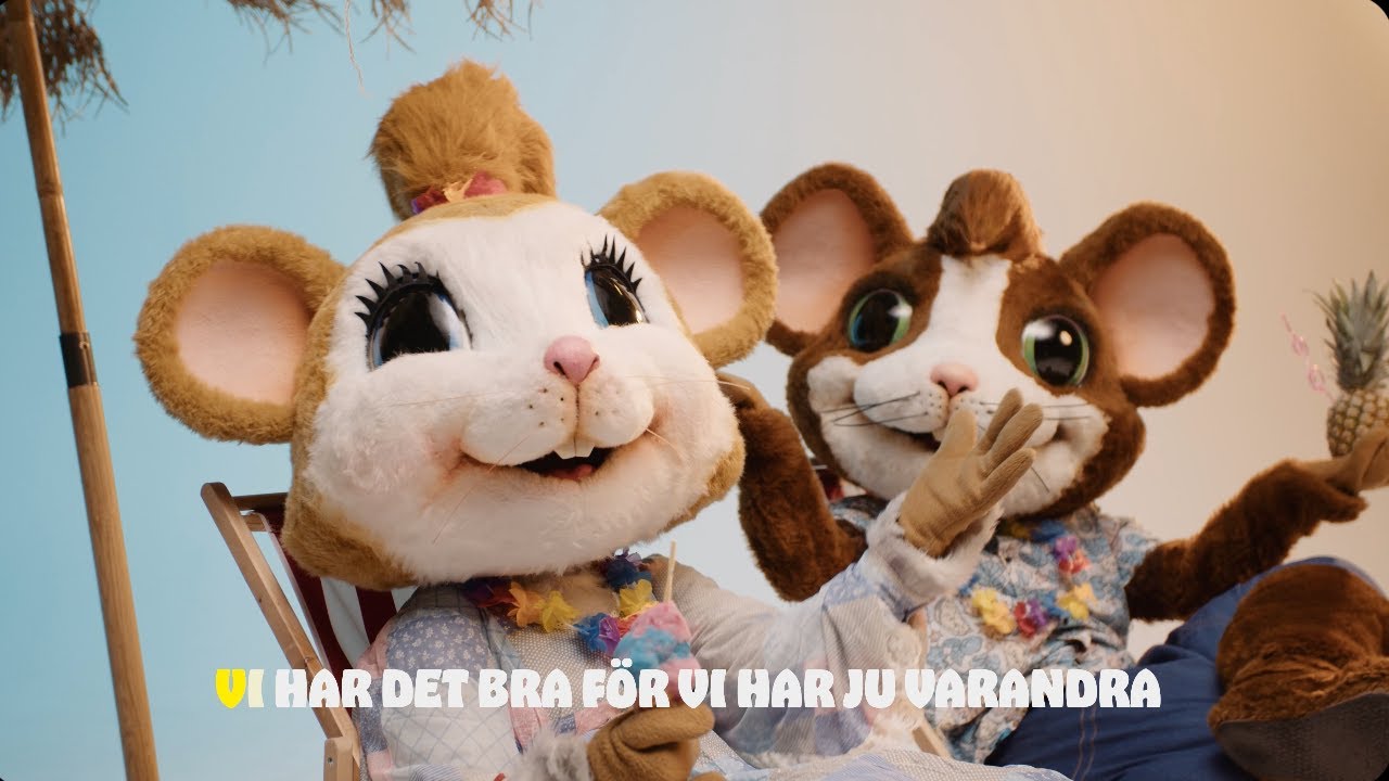 Musse & Helium - Hjulen på bussen (Official Video)