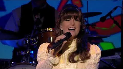 Toni Lee Sings as Karen Carpenter THE CARPENTERS L...