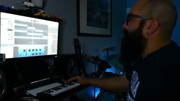 Grooving with Alesis SamplePad 4 & Garageband