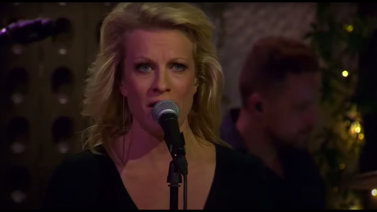 Laura Voutilainen - Forever yours (VE 6)