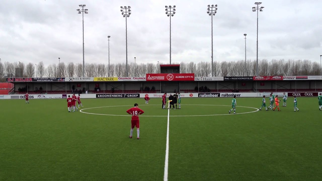 180212 Almere City FC C2 - FC Zwolle C2 8-0 (opkomst ...