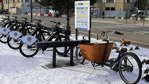 eHUBS: What are they and how do they connect different modes in a MaaS landscape?