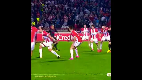 OLIVIER GIROUD Amazing BICYCLE KICKS