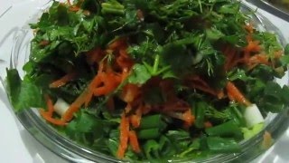 Салат для худеющих! Витаминный салат из зелени.Как приготовить салат. Taze Otlu Yeşil Salata Tarifi