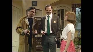 The Bounder - Series 2 - Episode 6 - A Genuine Simpson