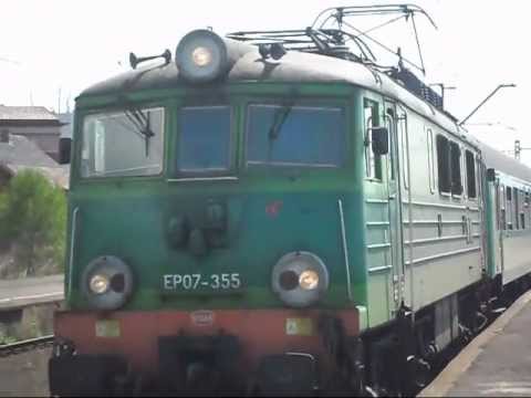 Opóźniony o 90 minut TLK Wołodyjowski bez WARSu; Kędzierzyn-Koźle, 1.05.12 r. rail trail cafe