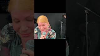 Ah Gülüm Senin Gibi Arasamda Bulamam Resimi