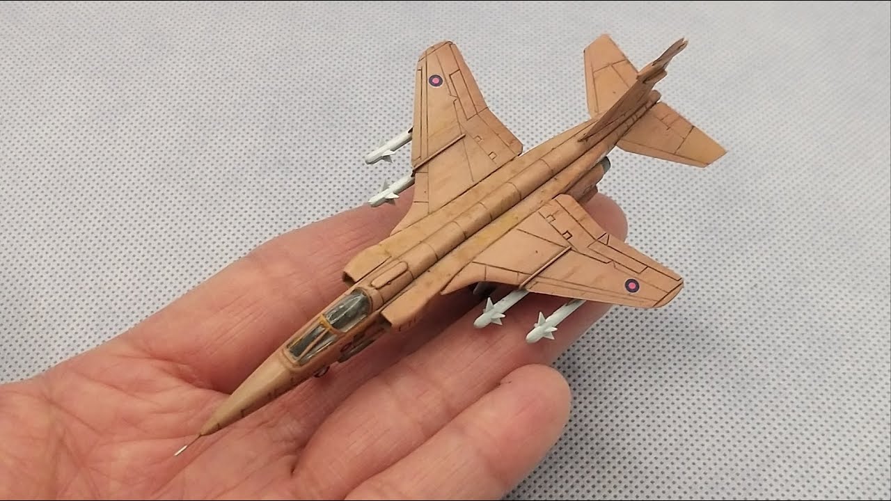 Sepecat Jaguar GR.1 RAF, Plastic Aircraft Model Build, 1/144, Academy