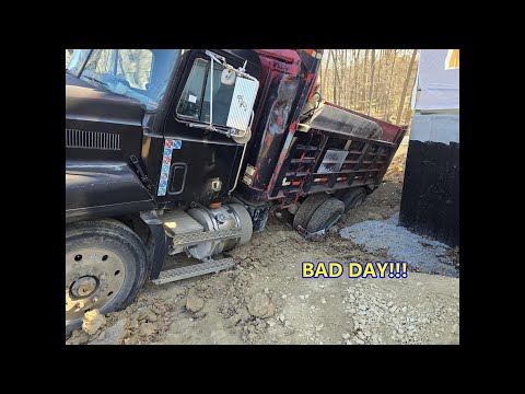 DUMP TRUCK DISASTER!!!  DOWN IN THE DUMPS!!!