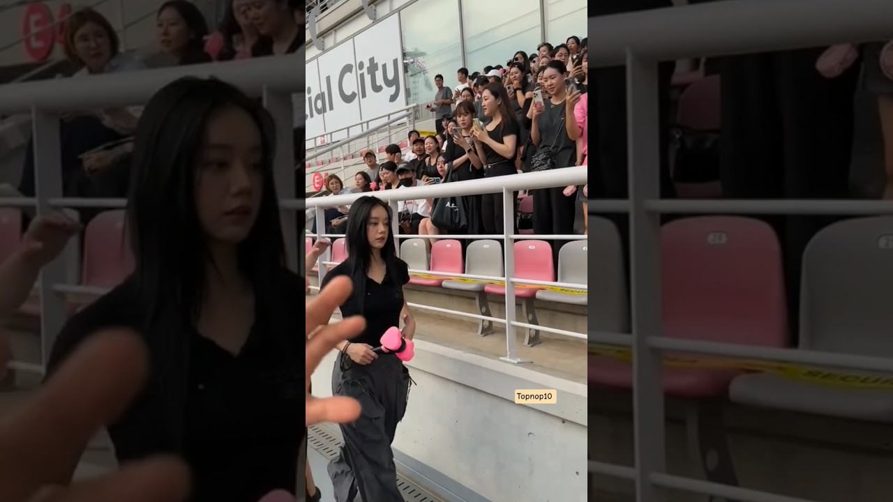 Blackpink's 5th member has arrived, waiting for the OT5 photo 😎