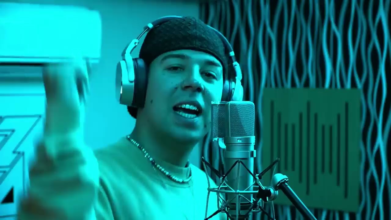 Quevedo: Músic Sessions Vol.52 (Official Video)