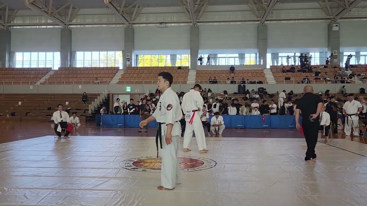 2024年10月13日ZIPアリーナで行われた2回戦志琉会 辻英辰VS真盟会館 総本部 木岡永眞選手の試合の模様だよ