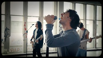 TAGUS - Switch The Blame ft. GIL BELO [OFFICIAL MUSIC VIDEO]