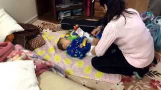 Ana Trocando Fralda Do Enzo