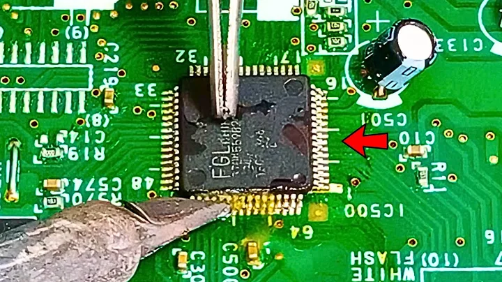 How to Solder 64 Pin SMD Microcontroller IC In 2 Minutes
