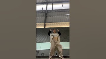 Secandu ini 🤩 #dance #nttpride #jogetseru #tabolabale #hiburansegar #hiburanrakya #karnavallucu