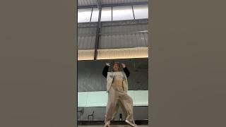 Download lagu Secandu ini 🤩 #dance #nttpride #jogetseru #tabolabale #hiburansegar #hiburanrakya #karnavallucu