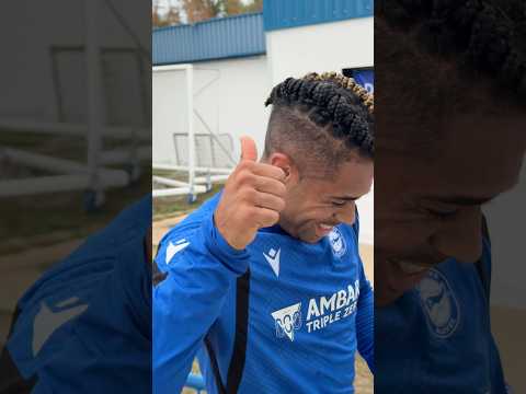 Qué alegría teneros de vuelta 🤍💙 #alaves #football