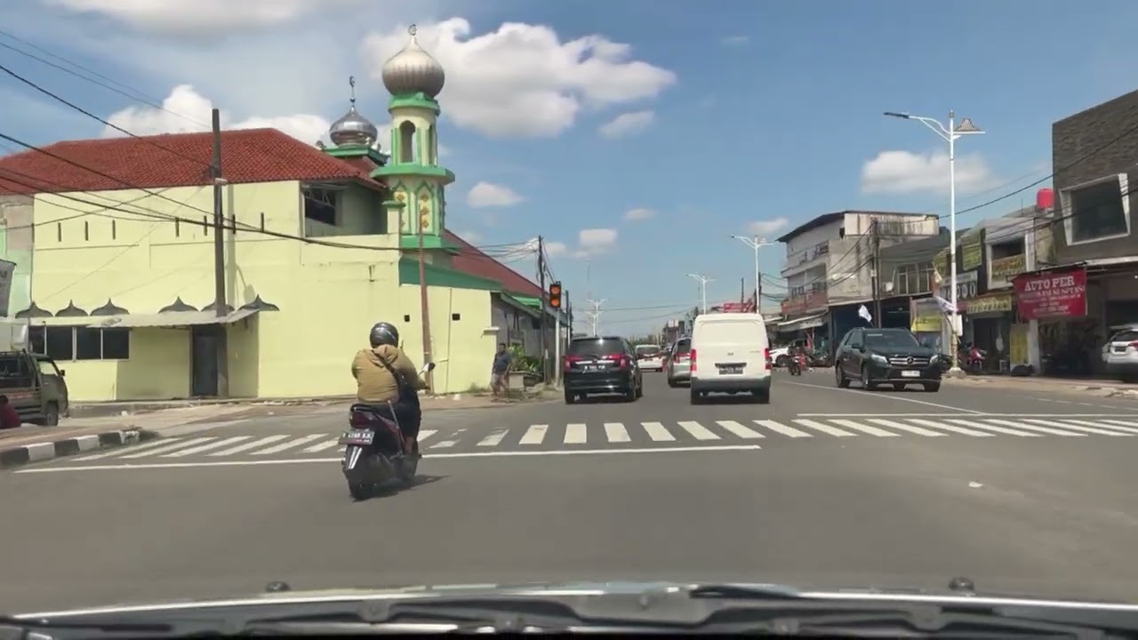 Jalan Joglo Raya. Kembangan : Srengseng - Masuk Joglo. Jakarta Barat, Februari 2024.