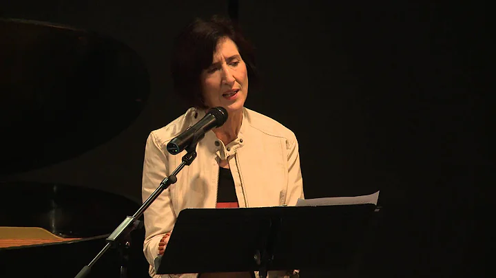 Valerie Martinez Poet