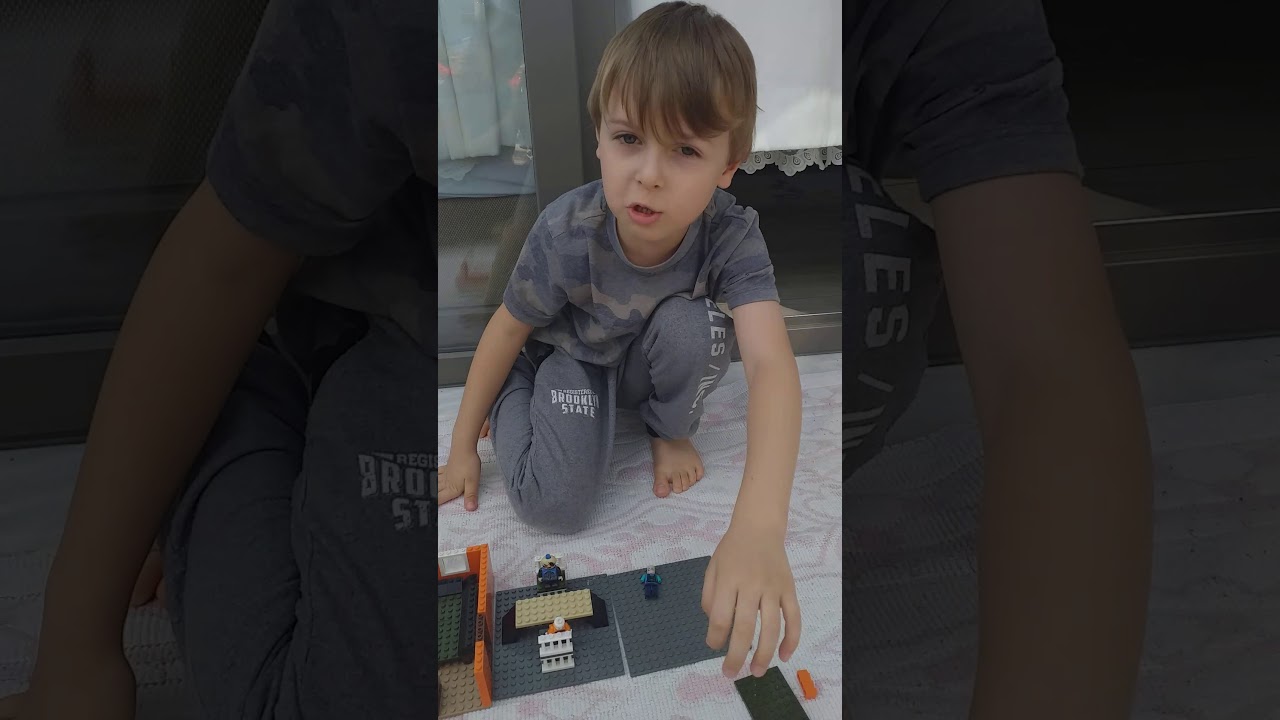Lego ev YouTube