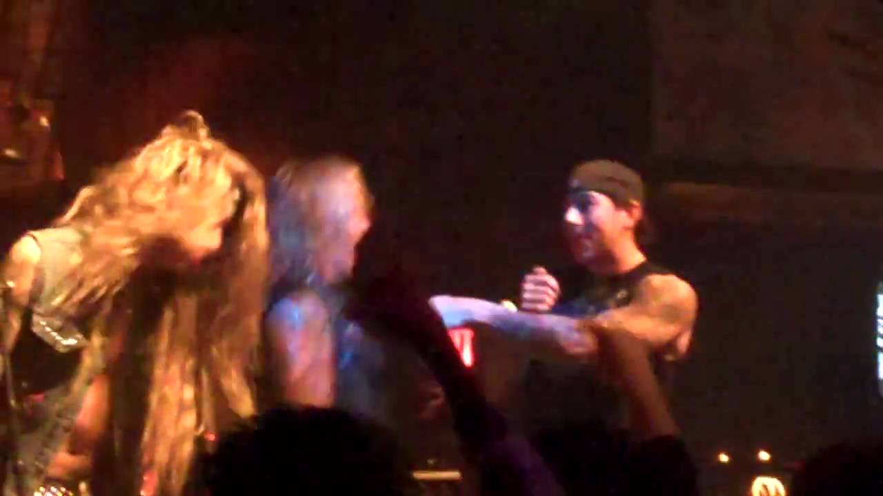 Avenged Sevenfold & Steel Panther Sweet Child of mine 4 20 9