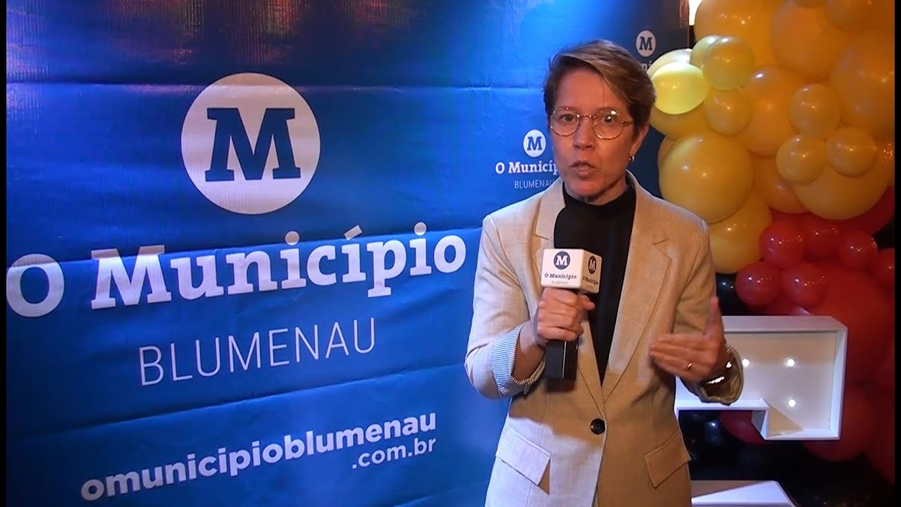 Jornal O Município Blumenau comemora 5 anos de sucesso com festa - YouTube