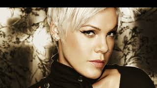 Pink "Who knew" cover #pink #smuleapp