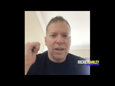 Gary Owens’ Wife’s Mistreatment On Delta Sparks Conversation About Airlines