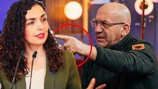 Befason Musa Smajli Vjosa Osmani eshte kerkushi hiqi eshte tradhtare  Ja cka i beri Albin Kurtit