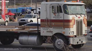 Trucks Spotting USA | Peterbilt Freightliner & others | Truck Engine Traffic Sounds