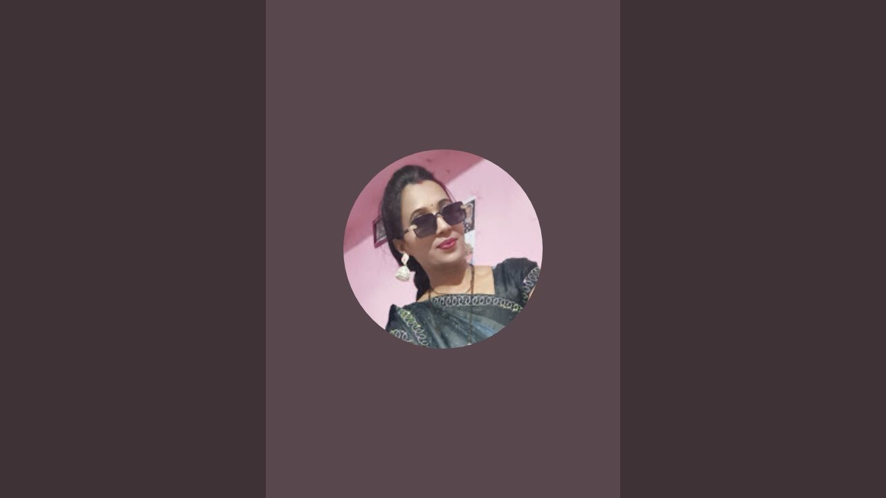 Roopa Prajapati  is live!